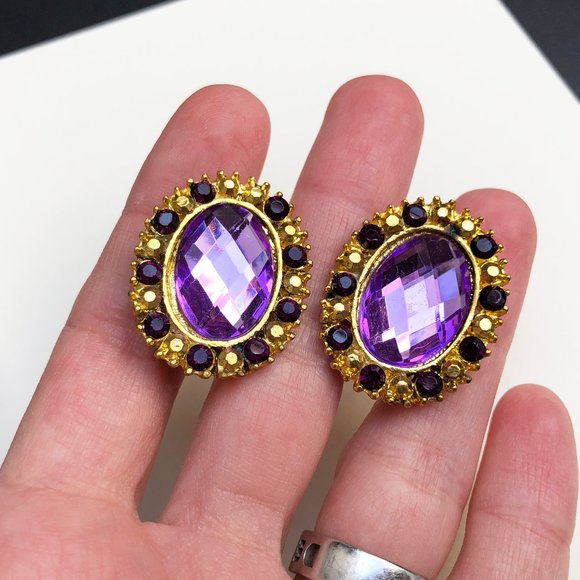 Purple rhinestone clip on earrings, statement crystal bridemaids earrings - Picture 3 of 11